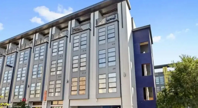 Spacious 2BD With Private Balcony and Free Parking 2