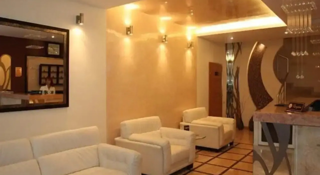 Columbus Hotel, Buchen Sie Hotel Primorsky 
