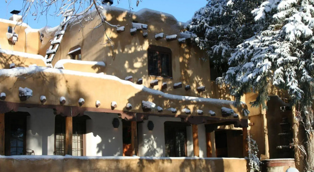 Inn on La Loma Plaza