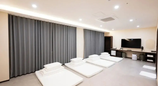 Люкс Vavant Tourist Hotel