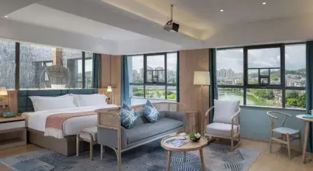 Люкс с видом на озеро Huizhou Manyue Garden Hotel (West Lake Shuidong Street Branch)