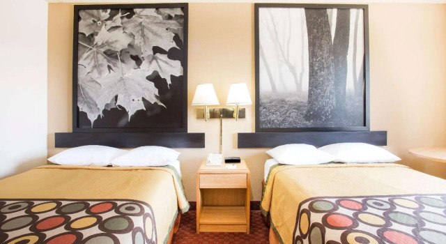 Standard- firedobbelt værelse Super 8 by Wyndham Lexington VA