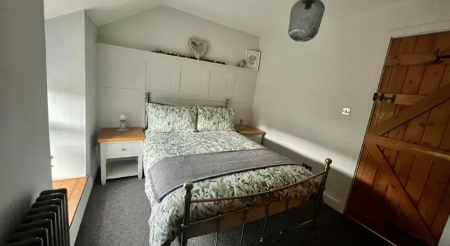 Penderyn Cottage, Waterfall Country, Brecon Beacons