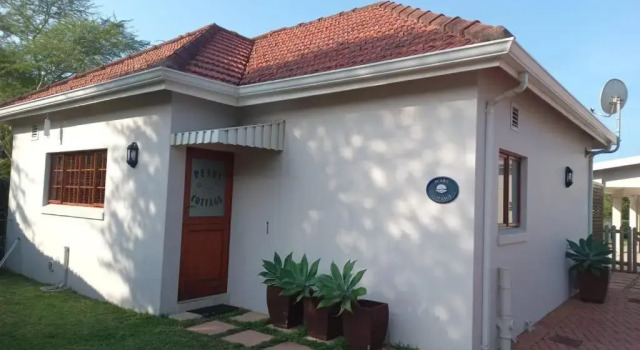 Апартаменты Pearl Cottage