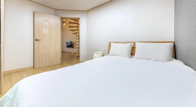 Gapyeong Walkingoncloud Pension&glamping, Prenota Campeggio Anmasan Gyeonggi-do