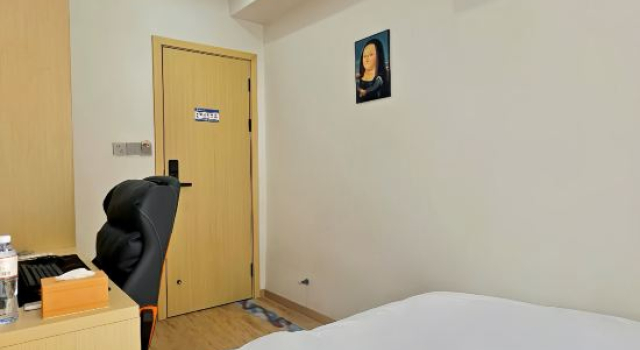 Капсула Yuan Lingjing E-Sports Hotel