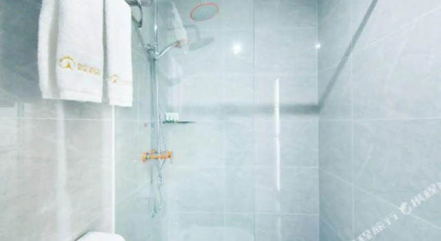 Yangjiang Yujing Hotel (Xinda City Times Square Branch), Rezervasyon Otel Guangdong otoparklı oteller, Otopark