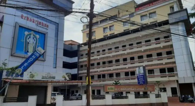 Кровать в общем номере Sree Krishna Residency