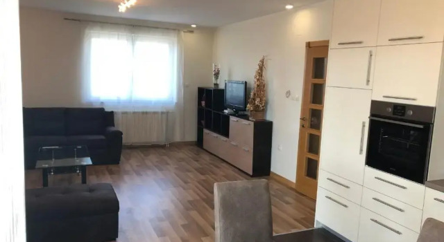 MK Apartment
