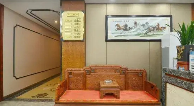 Lujiang County Hung Chun Garden Business Hotel, Book Hotel Lujiang Anhui
