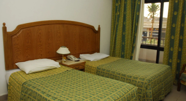 Catherine Plaza Hotel, Đặt Khách sạn St. Catherine South Sinai
