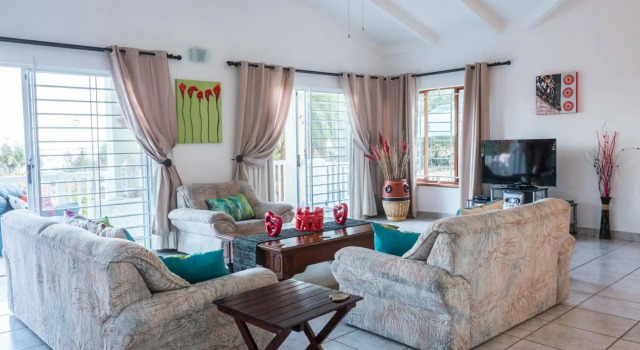 Blue Nautica Coastal Retreat, Забронировать Отель Баллито Durban North Coast