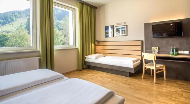 Трёхместный номер Superior JUFA Hotel Schladming