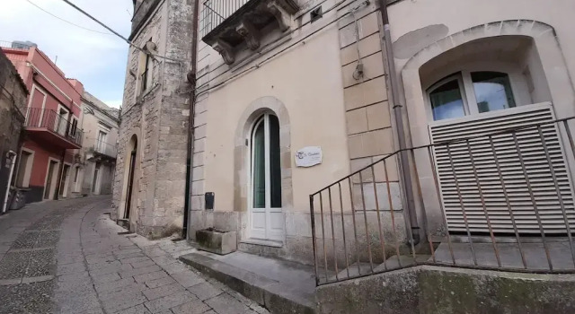 Cozy Holiday Home in Ragusa Ibla near Town Center
