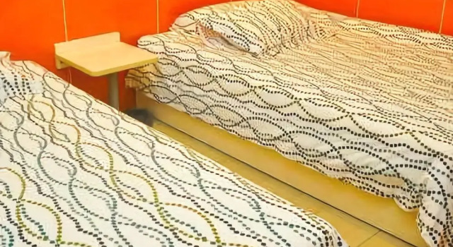 99 Hotel