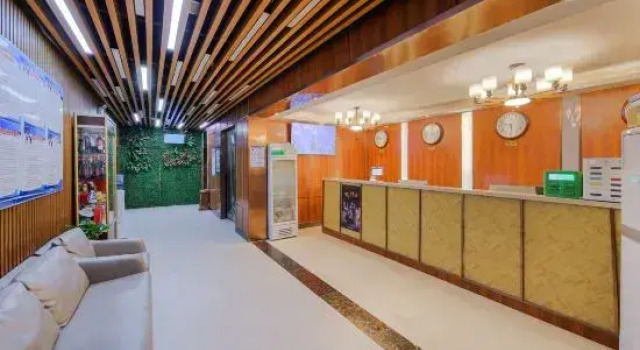 Xinzheng Marriott Business Hotel (Shuanghu Avenue Subway Station), Book Hotel Zhengzhou Henan