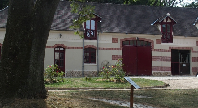 Domaine de la Geneste, Забронировать Гостевой дом Отели Верхней Нормандия с парковкой, Парковка