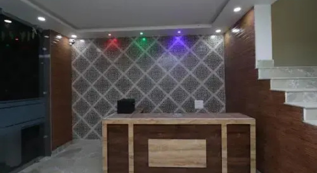 The Royal Resort by OYO Rooms