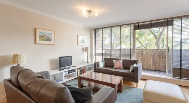 3 Bedroom Apartment in Notting Hill, Varaa Huoneisto Asunnot kohteessa Merseyside, Huoneisto