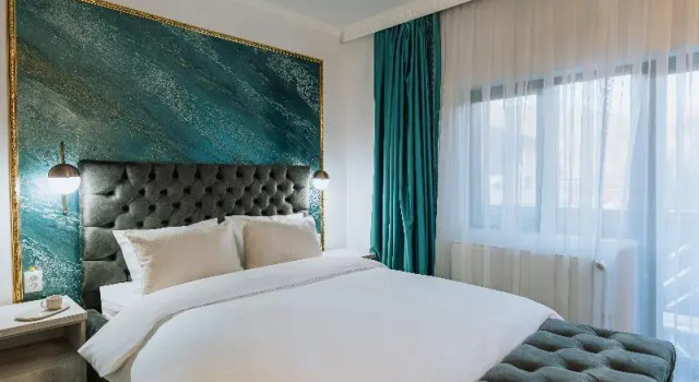 Двухместный номер Standard с балконом Suru Hotel & Restaurant