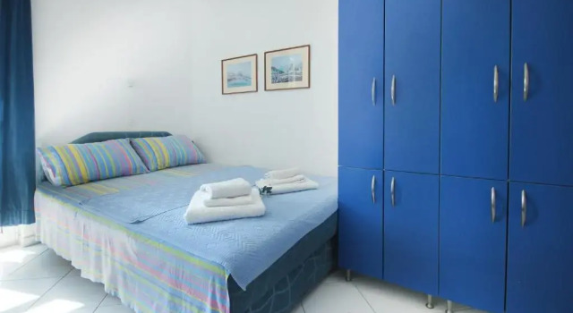 Апартаменты c 1 комнатой с балконом и с красивым видом из окна Apartments Villa Slavica