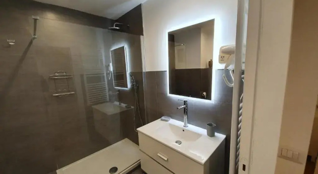 Апартаменты c 1 комнатой Lake House - Milano 3