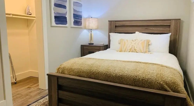 Inviting Bungalow Next to UNC - Free cruiser bikes!, Rezerwuj Apartament Greeley Kolorado