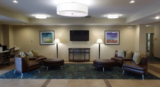 Candlewood Suites Austin NW - Lakeline, Забронировать Отель Остин Greater Austin, рядом с JumpStreet
