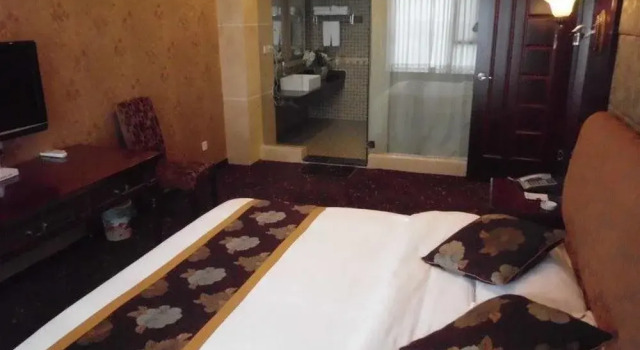 Ruiting Business Hotel, Prenota Hotel Chengdu Sichuan