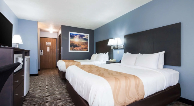 Standard Vierer Zimmer Quality Inn & Suites