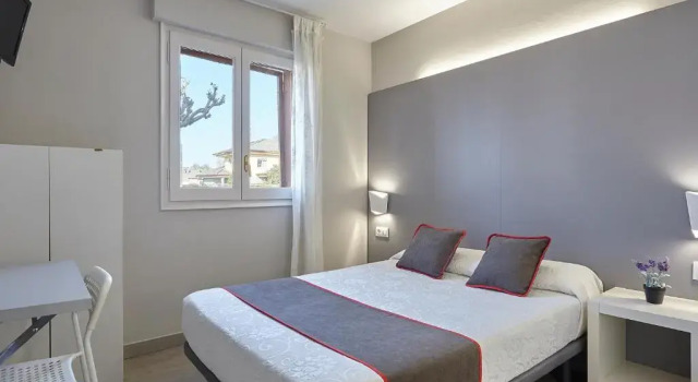 Двухместный номер Standard Hostal Mas Ferrer