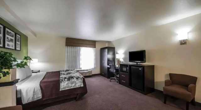 Люкс Sleep Inn & Suites Tulsa Central I-44