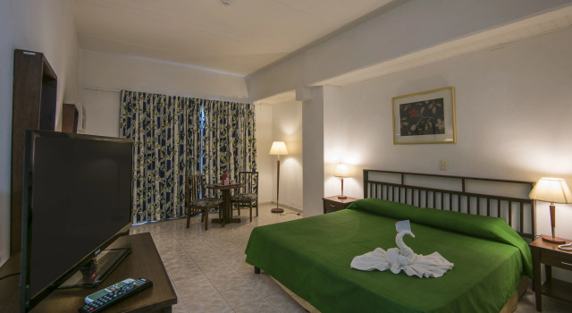 Faro Luna, Reservar Hotel Hotéis e alojamentos em Cienfuegos, Hotel