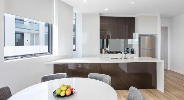 Люкс Luxury с 3 комнатами Meriton Suites Sydney Airport