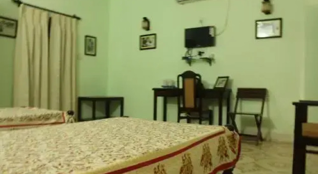 Udai Niwas - Bikaner, Забронировать Отель Отели штата Раджастхана с парковкой, Парковка