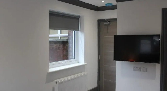 Townhouse @ 282 Walthall Street Crewe