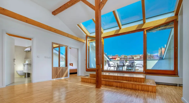 Номер Standard Пентхаус с 2 комнатами с балконом Downtown Suites Kodanska