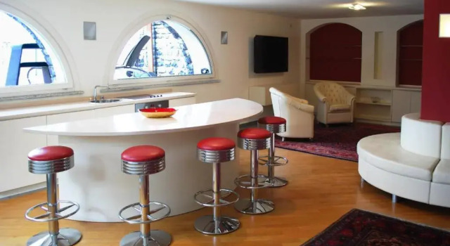 Villa Silver, Book Villa Hoteller i Como med pool, Swimmingpool