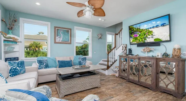 Sunset Paradise - 4601 Estero by Coastal Vacation Properties, Забронировать Дом для отпуска Отели Fort Myers Area с парковкой, Парковка