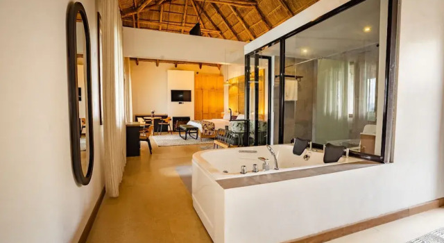 Tabebuia Spa and Safari Resort, Buchen Sie Resort Lake Nyabikere 