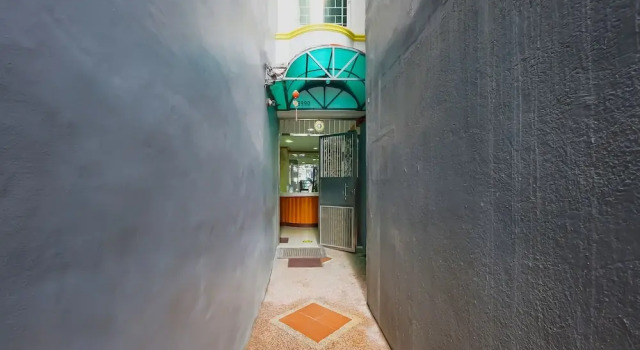 OYO 836 E & H Residences