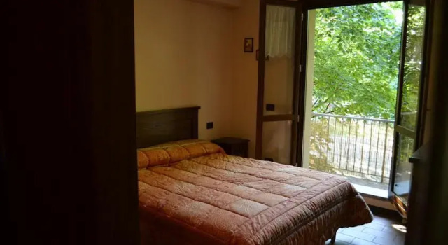 Agriturismo Casa Del Sole, Rezervovat Hotel Hotely v Montelabbate s parkováním, Parkování