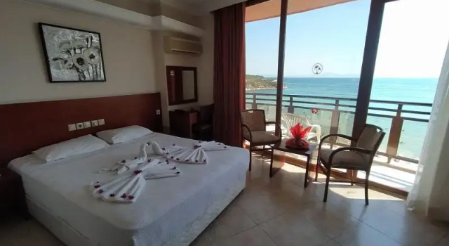 Двухместный номер Standard с балконом и с видом на море Orion Beach Hotel