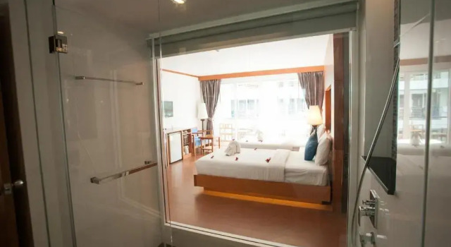 Двухместный номер Deluxe Phi Phi Harbour View Hotel