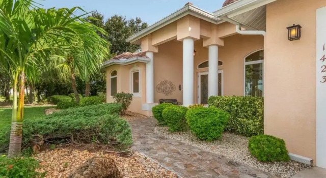 Вилла Lake View Villa