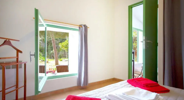 House With one Bedroom in Olmeta-di-capocorso, With Furnished Garden a, Book Hotel Olmeta di Capocorso Frankrig