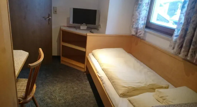 Номер Standard Pension Rosengarten