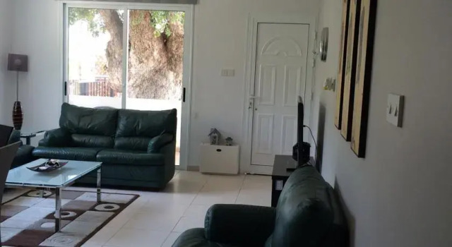 Oakdale Flat, Rezerwuj Hotel Pafos Pafos, w pobliżu Markideio Theatre