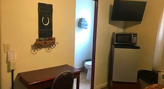 Двухместный номер Standard Highland Court Motel