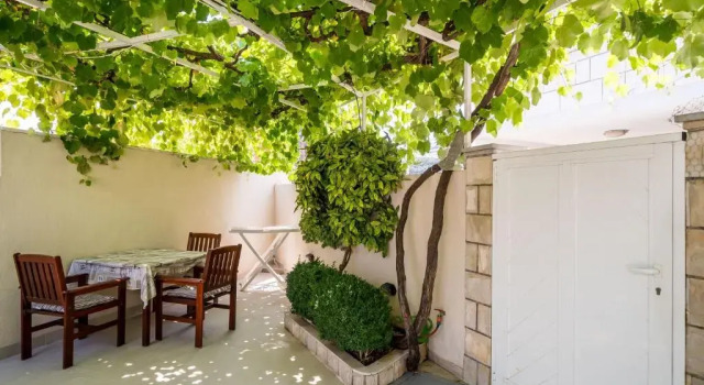 Двухместный номер Standard с балконом Guest House Vulić